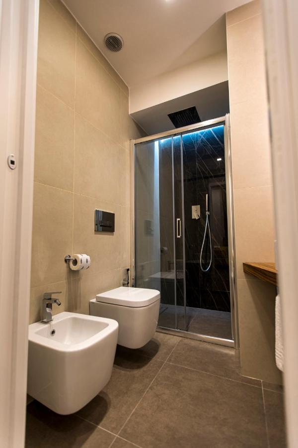 Morpheus Rooms Napels Buitenkant foto